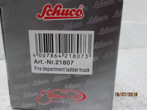 HO SCALE : SCHUCO FIRE TRUCK WITH LADDER (BOXED) - LOT 524T