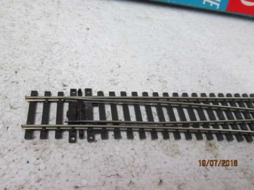 HO/OO SCALE : PECO LARGE RIGHT HAND POINT (BOXED) - LOT 590T