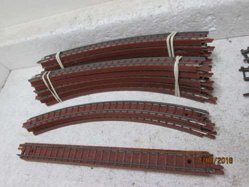 TT SCALE (12mm) : TRI-ANG TRACK - LOT 43U