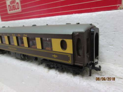 OO SCALE : HORNBY DUBLO PULLMAN SECOND CLASS COACH CAR No 74 (BOXED) - LOT 99U