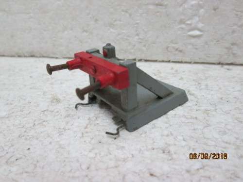 OO SCALE : HORNBY DUBLO BUFFER STOP - LOT 117U