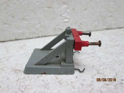 OO SCALE : HORNBY DUBLO BUFFER STOP - LOT 117U