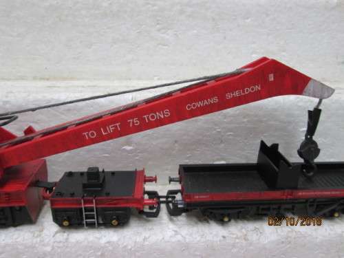 OO SCALE : HORNBY 75T CRANE SET (COWANS SHELDON) - LOT 236U