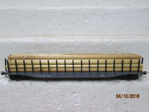 HO SCALE : FRATESCHI SAR (GREY) SMLJ FLAT CAR WITH WOOD LOAD - LOT 378U