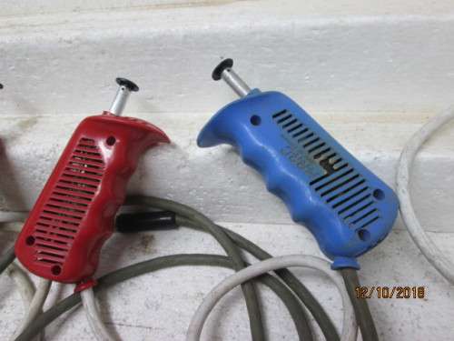 MRRC HAND CONTROLS X4 - LOT 488U