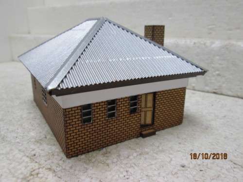 HO SCALE : SAR HOUSE (ALIWAL NORTH RAILWAY HOUSE) - LOT 494U