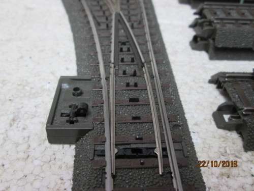 HO SCALE : MARKLIN TRACK & ACCESSORIES - LOT 568U