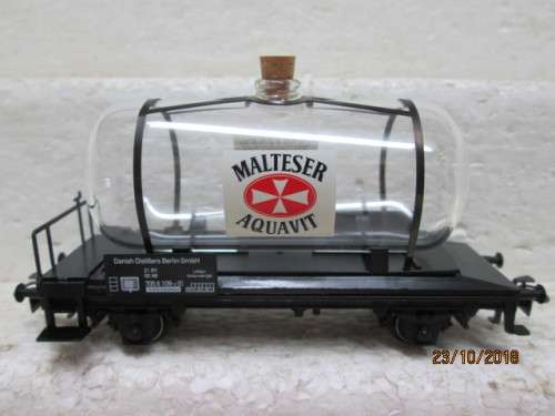 HO SCALE : MARKLIN TANKER (MALTESER AQUAVIT) - LOT 636U