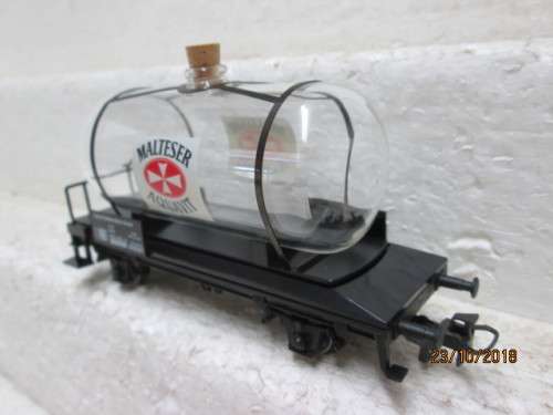 HO SCALE : MARKLIN TANKER (MALTESER AQUAVIT) - LOT 636U