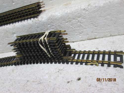 HO/OO SCALE : BRASS TRACK (x22 PIECES) - LOT 825U