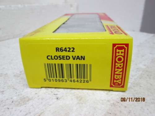 OO SCALE : HORNBY CLOSED VAN N E (BOXED) - LOT 910U