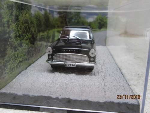 FORD CONSUL  - DR NO (PART OF THE 007 SERIES No 106) - LOT 30V