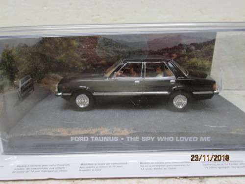 FORD TAUNUS  - THE SPY WHO LOVED ME (PART OF THE 007 SERIES No 75) - LOT 31V