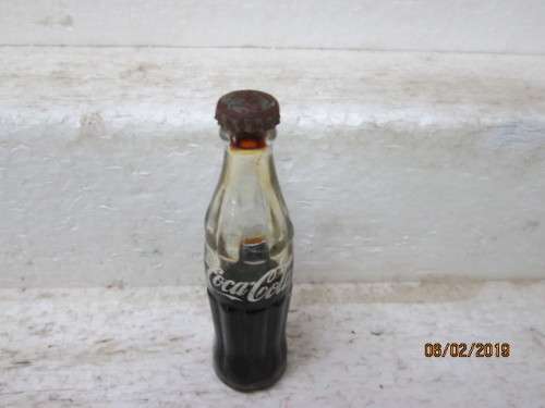 MINITURE COCA-COLA BOTTLES - LOT 711V