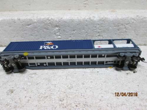 HO SCALE SAR SML 18m CONTAINER WAGON (P&O / SAFMARINE) BOXED - LOT 903V
