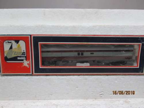 HO SCALE LIMA : SAR TRANS-KAROO BAGGAGE CAR  (BOXED) - LOT 260W
