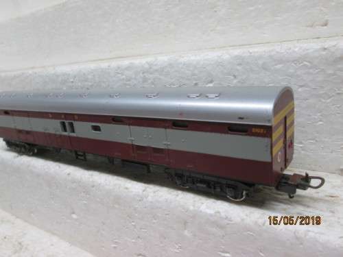HO SCALE LIMA : SAR TRANS-KAROO BAGGAGE CAR  (BOXED) - LOT 260W