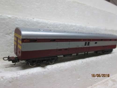 HO SCALE LIMA : SAR TRANS-KAROO BAGGAGE CAR  (BOXED) - LOT 260W