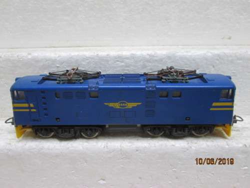 HO SCALE : LIMA SAR BLUE 5E ELECTRIC DUMMY LOCOMOTIVE - LOT 428W