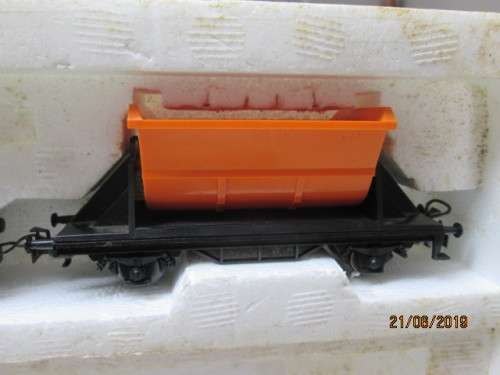 HO SCALE : MARKLIN TRAIN SET No 2910 (BOXED) - LOT 529W