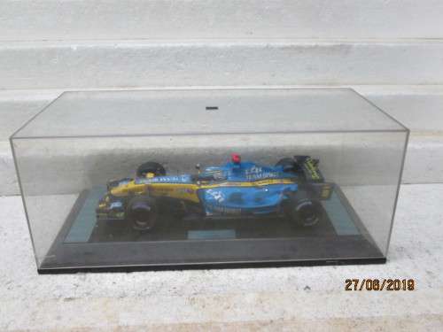 1:18 SCALE FERNANDO ALONSO RENAULT R26 F1 WORLD CHAMPION 2006 SPECIAL EDITION - LOT 580W
