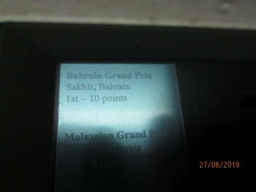 1:18 SCALE FERNANDO ALONSO RENAULT R26 F1 WORLD CHAMPION 2006 SPECIAL EDITION - LOT 580W
