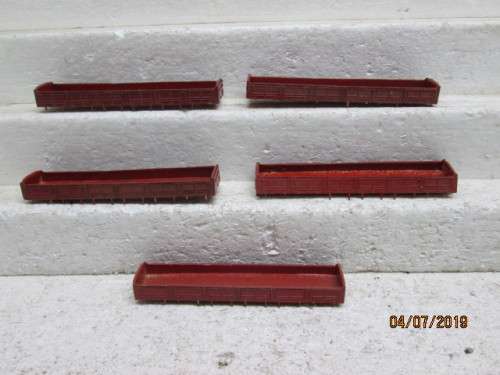 HO SCALE : SAR DZ WAGONS x5 FOR REPAIR - LOT 757W