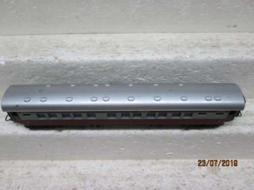 HO SCALE : LIMA SAR SECOND CLASS TRANS-KAROO COACH (BOXED) - LOT 923W