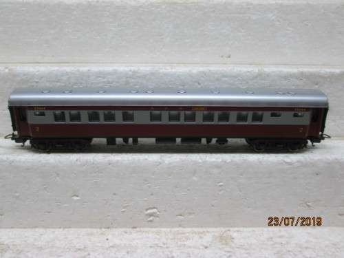 HO SCALE : LIMA SAR SECOND CLASS TRANS-KAROO COACH (BOXED) - LOT 924W
