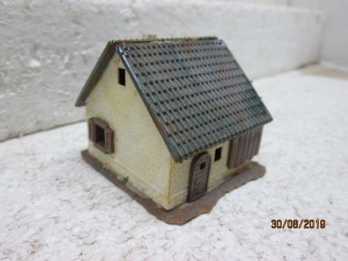 N SCALE : SMALL WATER MILL BUILDING - LOT 523X