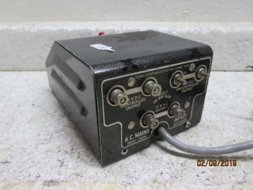 HO SCALE : TRI-ANG TRANSFORMER / CONTROLLER - LOT 555X