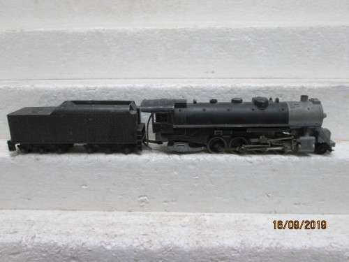 HO SCALE : MANTUA 2-8-2 STEAM LOCOMOTIVE (BOXED) - LOT 722X