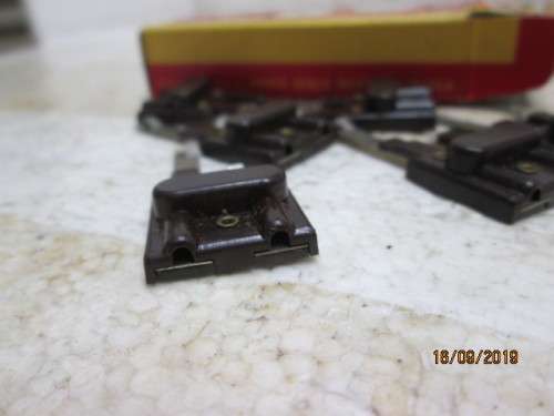 HO/OO SCALE : TRI-ANG POWER TRACK CONNECTIONS x6 (BOXED) - LOT 734X