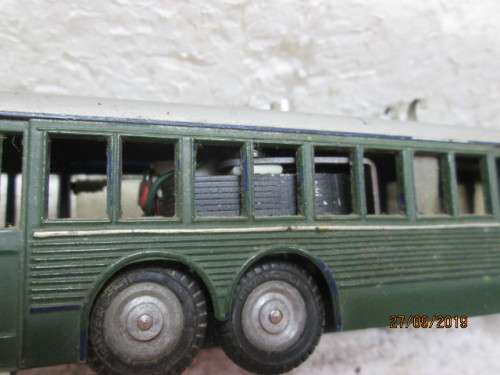 HO SCALE : RIVAROSSI  TRAM STYLE BUS - LOT 797X