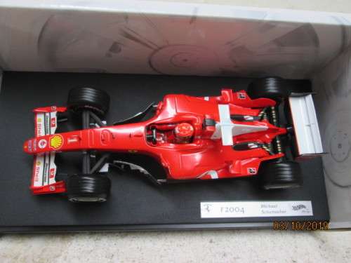 1:18 SCALE HOTWHEELS : F2004 F1 MICHAEL SCHUMACHER (BOXED) - LOT 857X