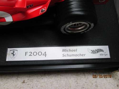 1:18 SCALE HOTWHEELS : F2004 F1 MICHAEL SCHUMACHER (BOXED) - LOT 857X