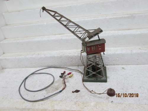 HO SCALE : MARKLIN ELECTRIC DOCK CRANE - LOT 960X