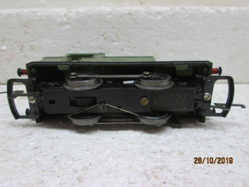 OO SCALE : TRI-ANG 0-4-0 STEAM LOCOMOTIVE - LOT 107Y