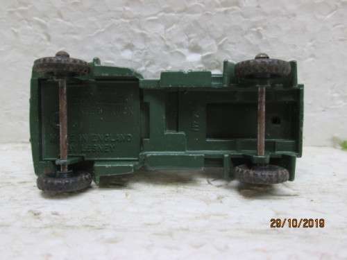 MATCHBOX / LESNEY : AUSTIN 200 GALLON WATER TRUCK No 71 - LOT 206Y