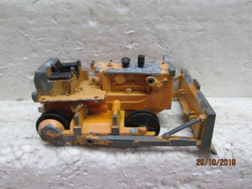 BULLDOZER - LOT 225Y