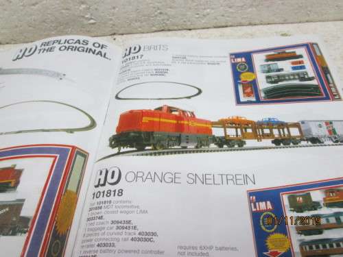 HO SCALE : LIMA SOUTH AFRICAN TRAIN SETS 1982 (COPY) - LOT 243Y