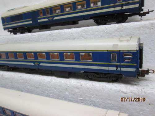 HO SCALE : LIMA SAR BLUE TRAIN COACHES x3 - LOT 471Y
