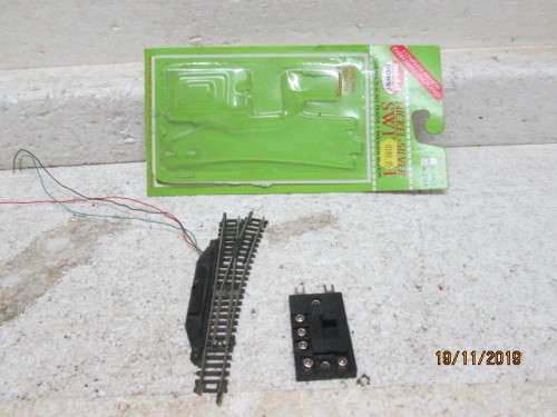 N SCALE : MODELPOWER RIGHT HAND POINT PLUS SWITCH - LOT 538Y