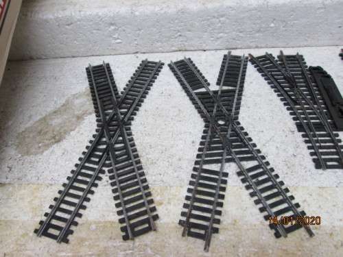 HO/OO SCALE : LIMA TRACK x87 PIECES (ONE BEERBOX) - LOT 783Y