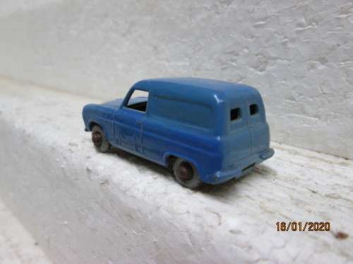 DIE CAST : LESNEY FORD THAMES VAN No 59 - LOT 898Y