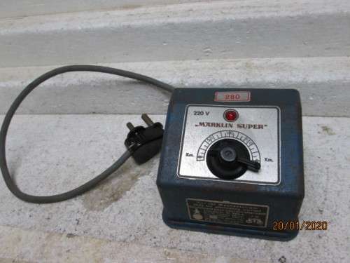 HO SCALE : MARKLIN CONTROLLER No 280 - LOT 5Z