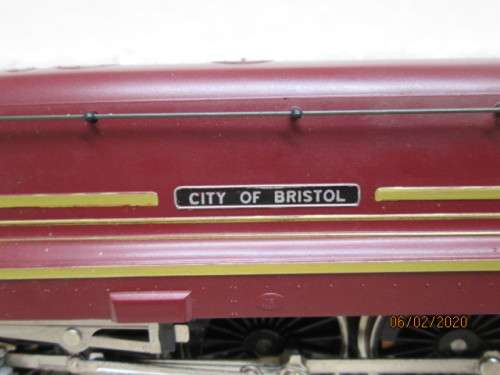 OO SCALE : HORNBY LMS "CITY OF BRISTOL" STEAM LOCOMOTIVE (BOXED) - LOT 144z