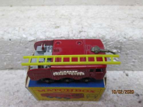 MATCHBOX SERIES : No 63 FIRE FIGHTING CRASH TENDER (BOXED) - LOT 248z