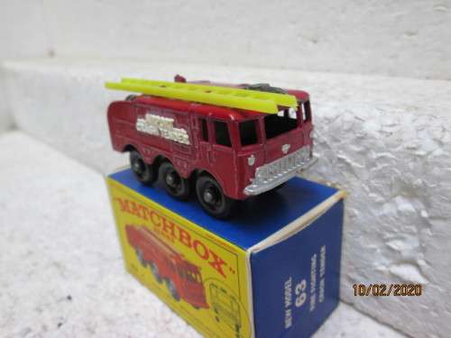 MATCHBOX SERIES : No 63 FIRE FIGHTING CRASH TENDER (BOXED) - LOT 248z