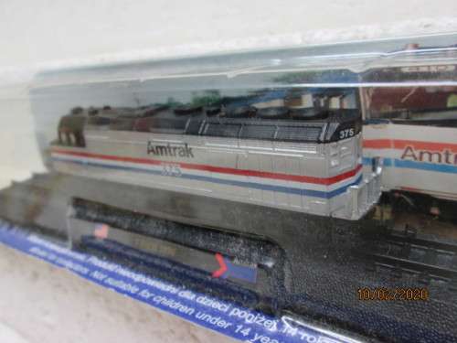 N SCALE : AMER COLLECTION F40 PH 1976 USA (STATIC LOCOMOTIVE) - LOT 294z